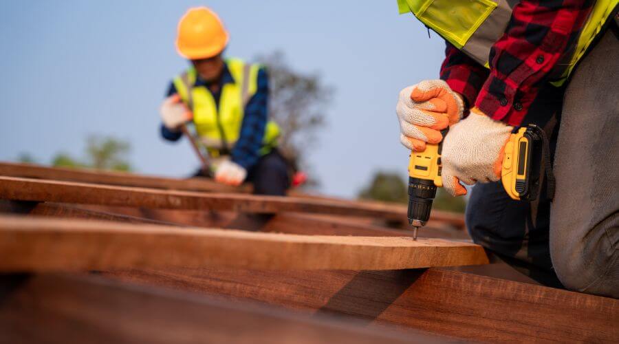 Professional residential roofers in Washington, IN